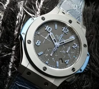 Hublot Big Bang 301.AI.460.RX V6 Factory 1:1 Best Edition Replica Watch Black Ceramic Swiss HUB4100